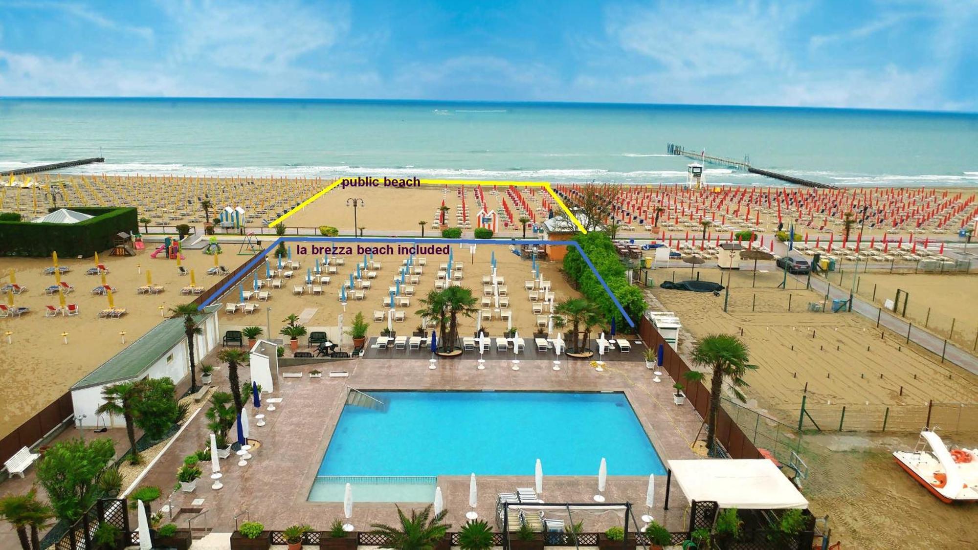 Hotel La Brezza Frontemare Lido di Jesolo Exterior foto